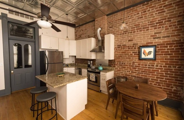 Sunny Downtown Condo above the Coffee Shop