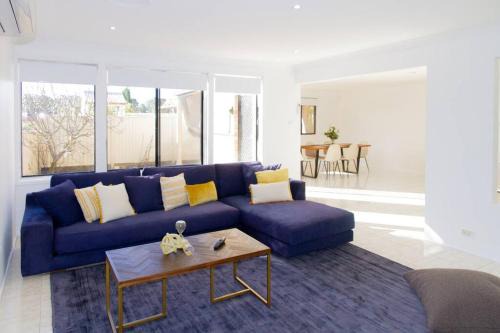 Sunny & Spacious Family Retreat