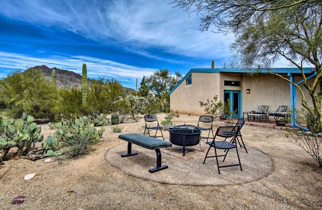 Sunny Tucson Home with Patios on 5 Acres!