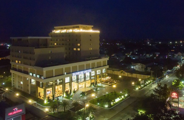 Sunrise Hotel