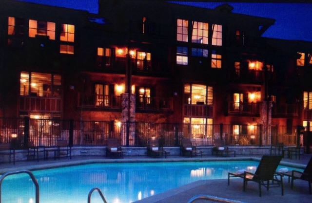 Sunrise Lodge Dec 15 - Dec 22, 2018 - Studio with Open Balcony, Kitchenette