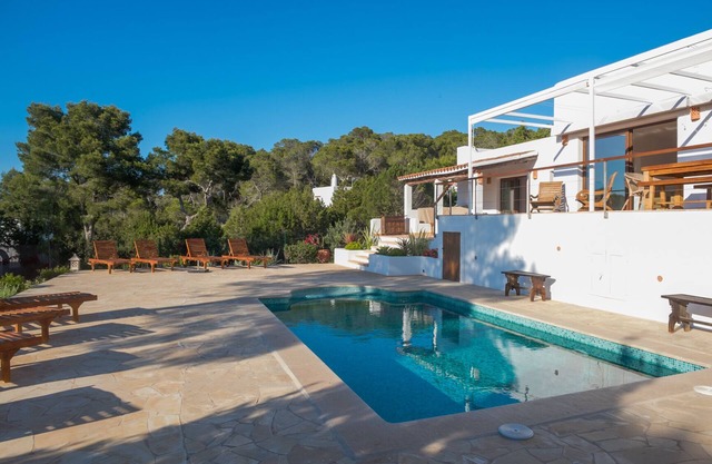Sunset Villa with pool & sea views.