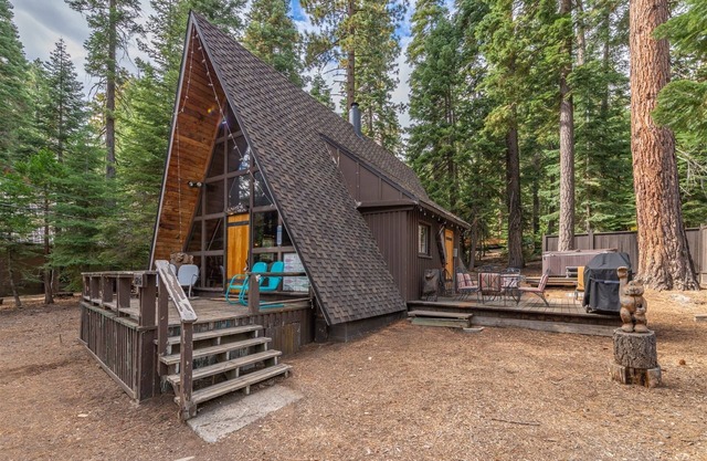 Sunshine Cabin, Dog-Friendly, Private Hot Tub