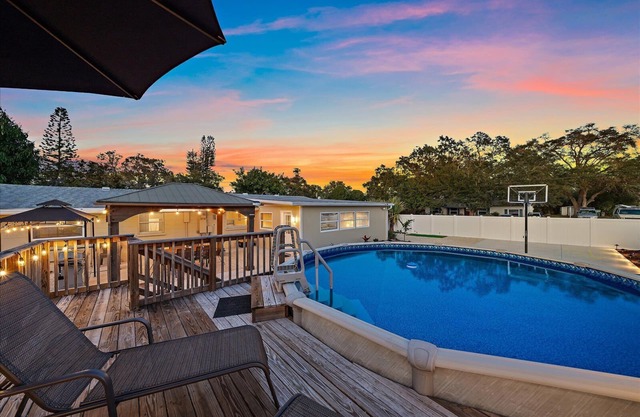 Sunshine Haven | HUGE Backyard, Private heated Pool + Fire Pit!