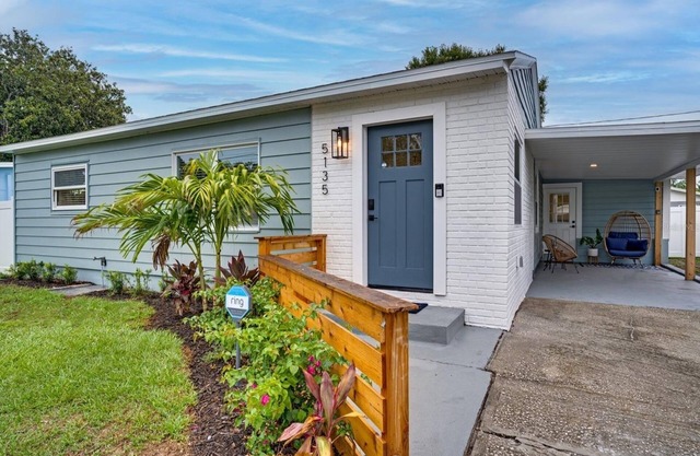 Sunshine State of Mind