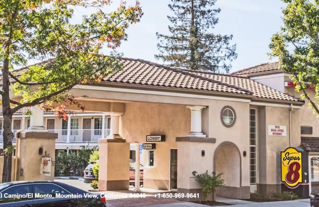 Super 8 By Wyndham in Mountain View for Superbowl