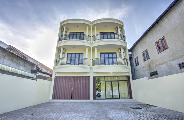 Super OYO 2509 Hotel Tebel 19