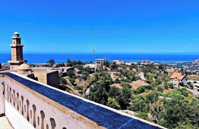 Superb F2 Apartment With INCREDIBLE Panoramic View
