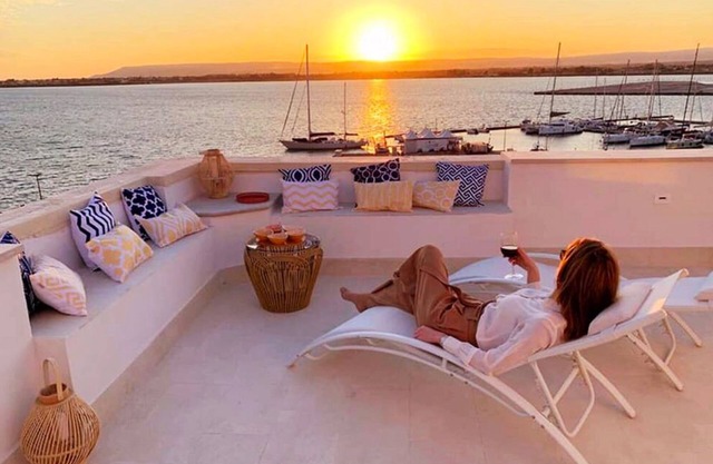 Superior Suite with Sea View Terrace in Ortigia