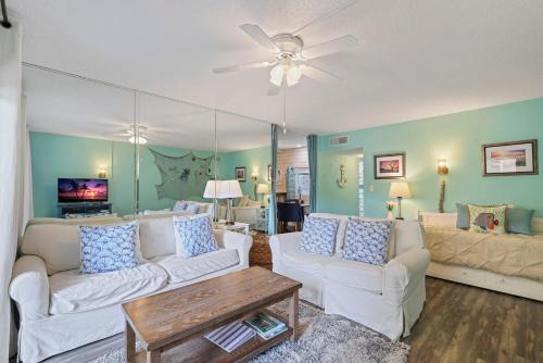 Surfside Hideaway