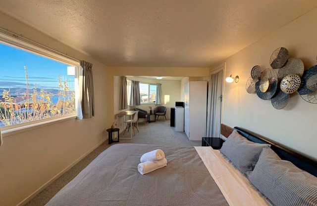 Swan Sea Cozy Romm at Sandy Bay