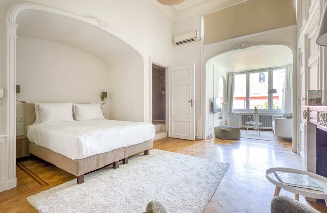 Sweett | Studio with Garden View C-11