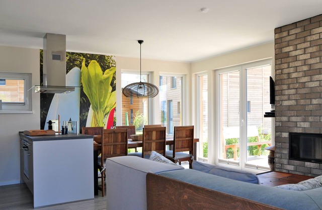 Switch off together in the "Kihei" house