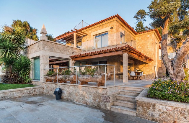 T2 duplex in Quinta da Costa a great option for your holidays