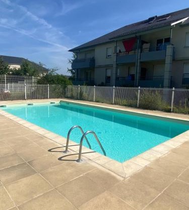 T2 en résidence avec piscine commune