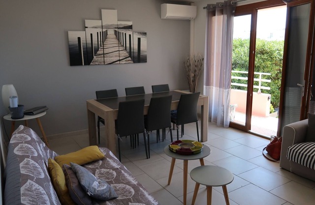 T3 apartment near beach