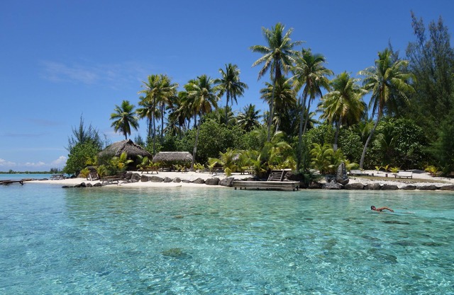 Tahiti Sail and Dive
