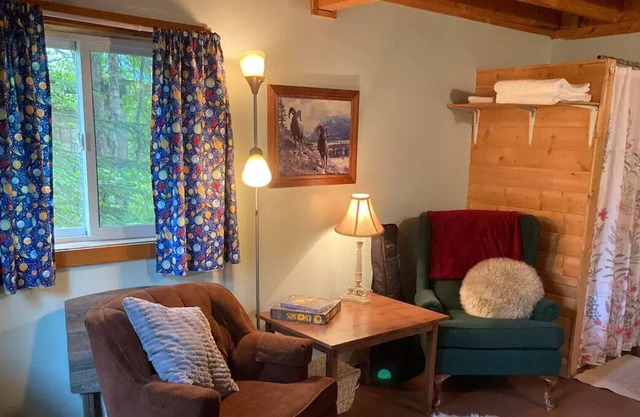 Talkeetna Sweetheart Cabin