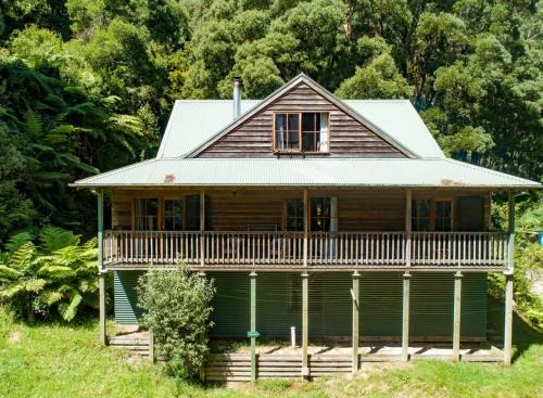 Tall Trees Eco Retreat