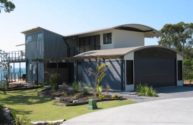 Tangalooma House Moreton Island - Airconditioned and WIFI