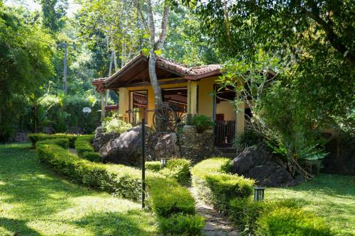 Tappers' Village Nature Resort & Retreat Centre, Kiriella