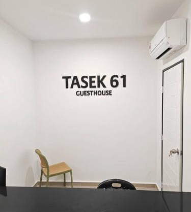 TASEK 61 Guesthouse