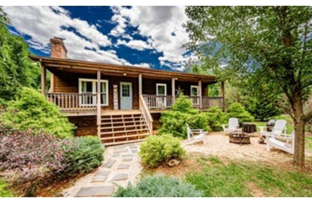 Tatum's Mtn View Retreat- SAUNA-Hiking- Unit A