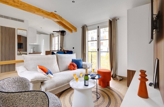 TBS 296 - Nice apartment near the Champs-Élysées