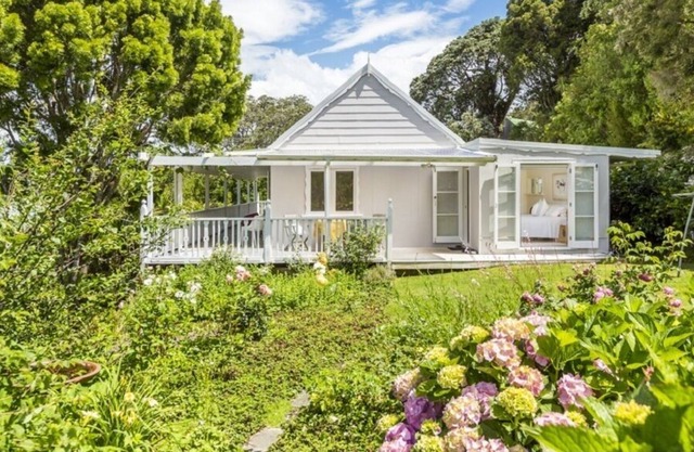 Te Kapa Cottage, 3 bedroom.