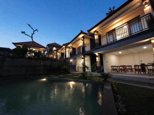 Teba Mesari House