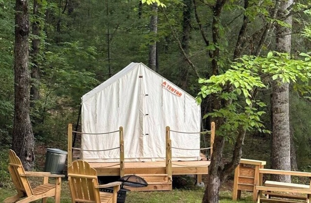 Tentrr Signature Site - The Ruby Creek Inn 2