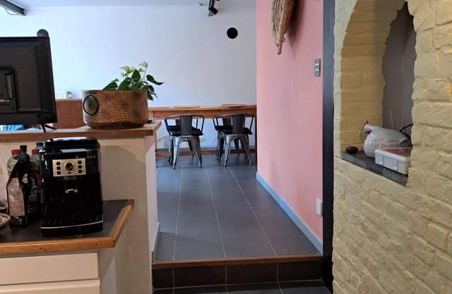 Terre de Douar à 5min de Pairi Daiza, Logement Avec Équipements Pour Enfants !