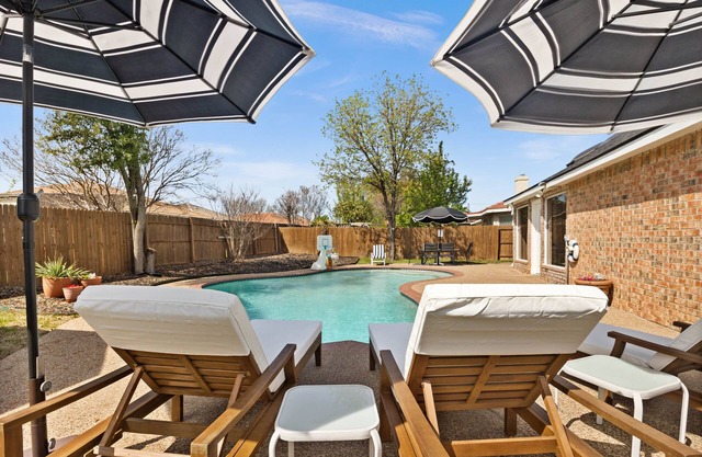 Texas Oasis With Pool!
