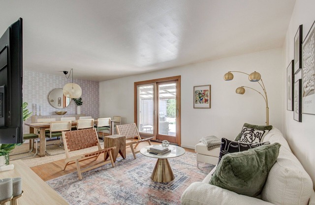 That 70's Modern Home: Fire Pit ~ Games ~ Hot Tub