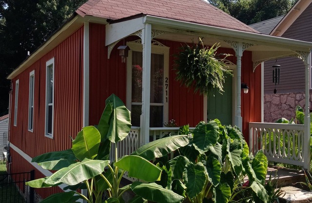 Thatcher's Mill House On The Ridge and Four Legged Friendly!