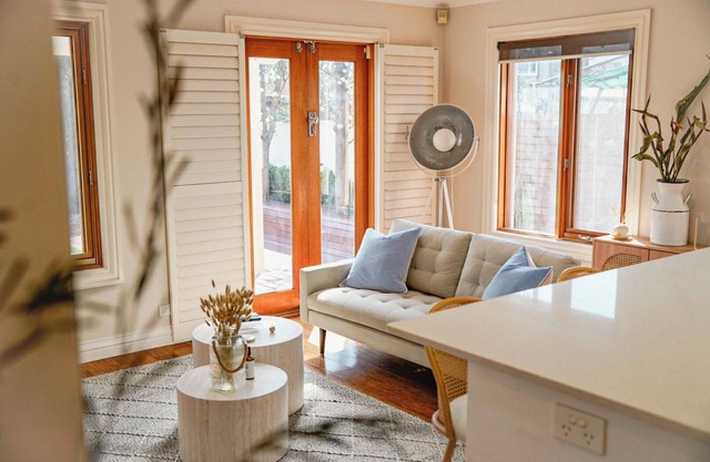 The Braddon Classic - a spacious two-story home in the heart of Canberra