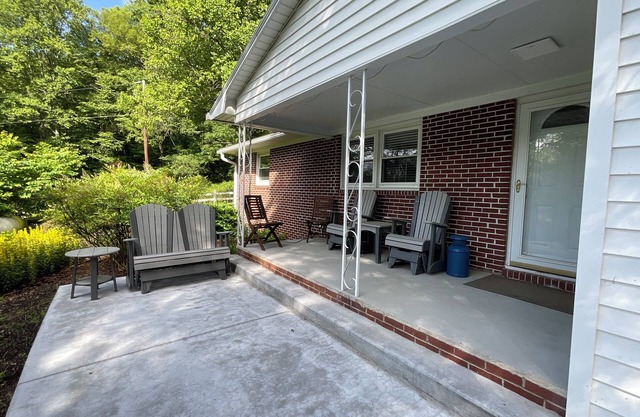 The Brick Bungalow at Floyd Pike