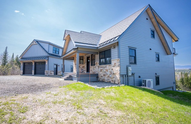 The Cabin - idyllic views, close to town