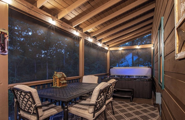 The Cabin Kingdom | Hot tub | Fire Pit