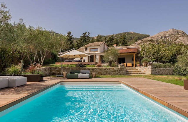 The Cave Tarifa (Large)- Luxury in the countryside