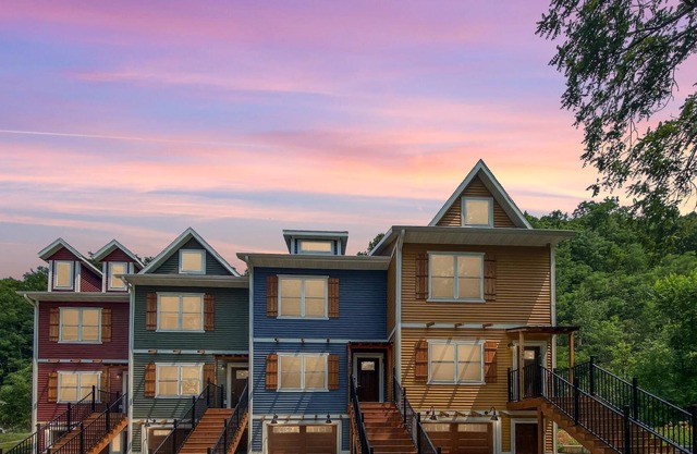 The comforts of home, while you work