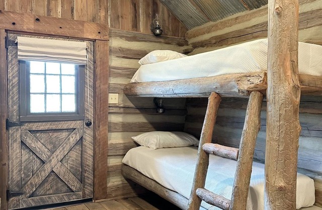 The Corn Crib Cabin at Green Frog Farm