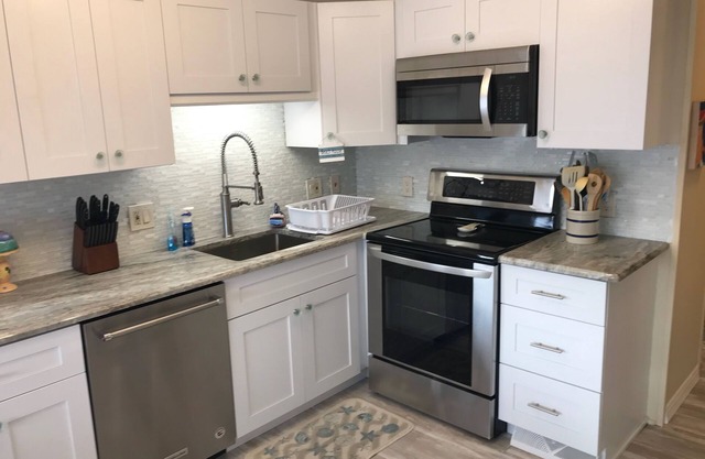 The Cottage II is a 2 bedroom 1 bath home with all the comforts home.