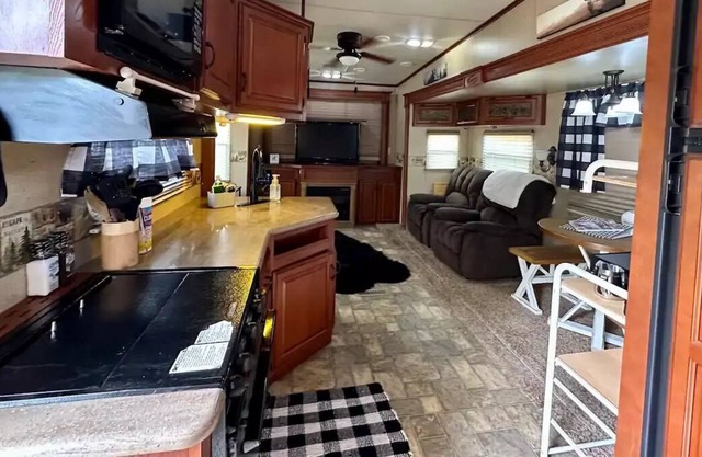 The Cozy RV Getaway