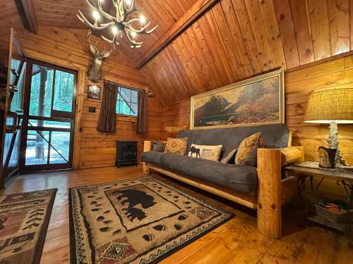 The Dapper Duck Log Cabin