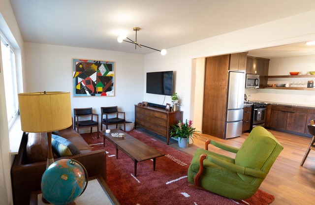 The Downtown Digs