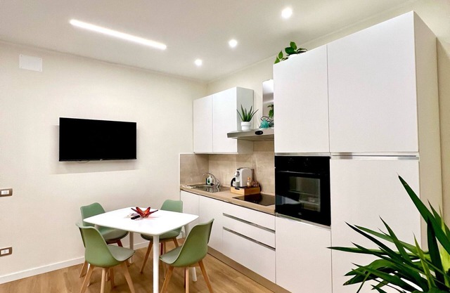 The Dream Apartment Green, Savona with AC, WiFi