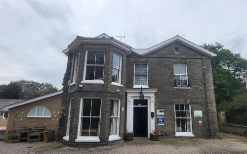 The Earlham Hotel
