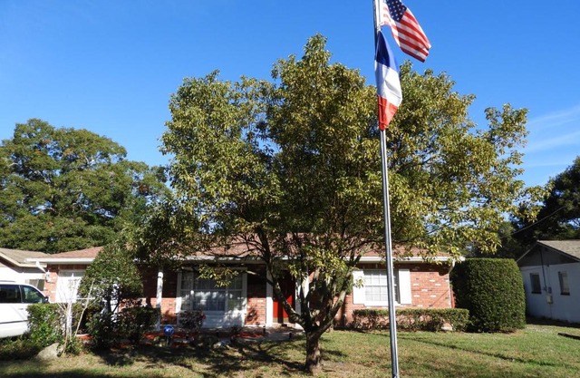 The Flo's House