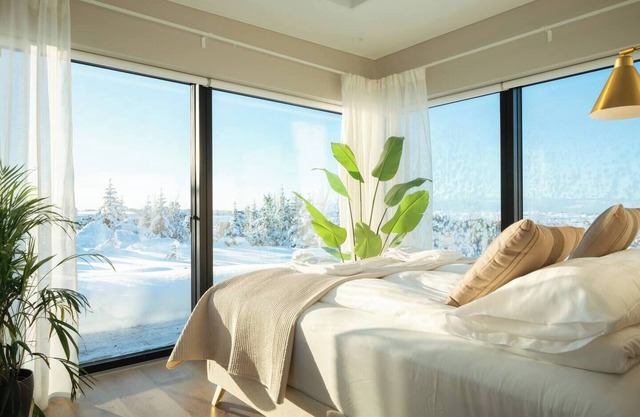The Glass House - under Aurora